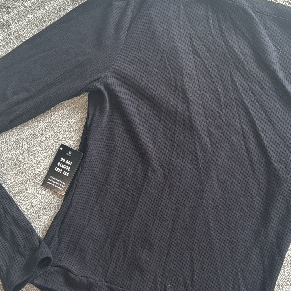 Express Ribbed Bodysuit - Picture 9 of 9
